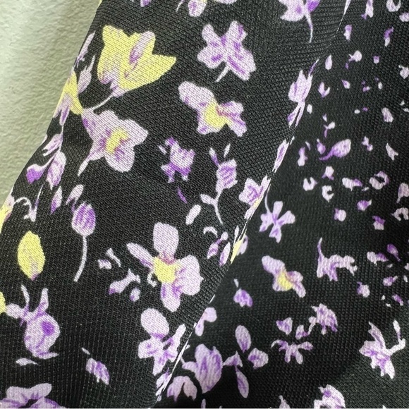 Missguided Black Purple Floral Ruffle Mini Dress 2 - Picture 9 of 10